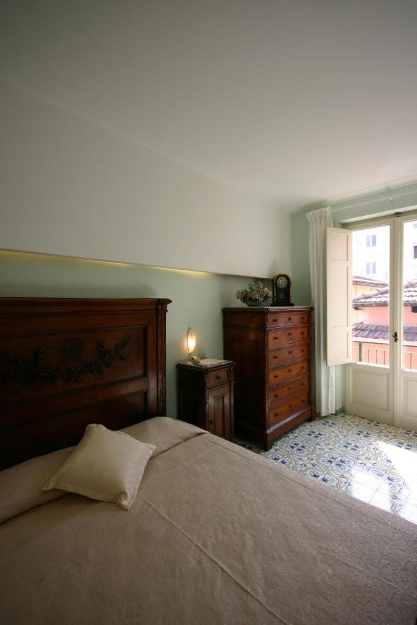 Sorrento Inn Guesthouse ภายนอก รูปภาพ